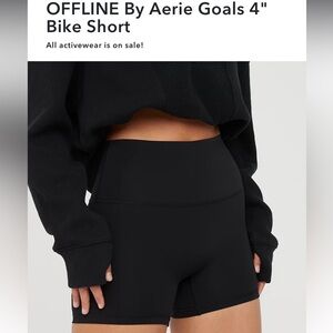 OFFLINE By Aerie Goals 4" Bike Short - Black -Size M